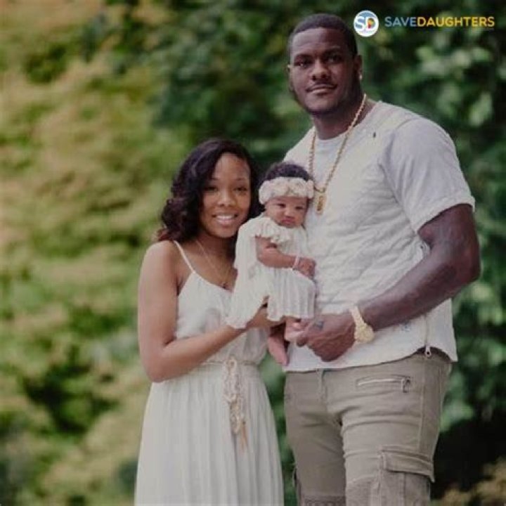 Frank Clark family, wife, children, parents, siblings