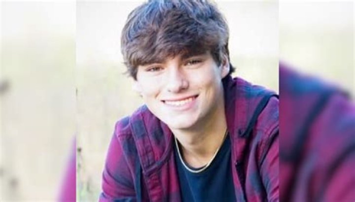 Gabe Fernandez Biography