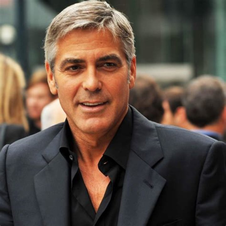 George Clooney Biography
