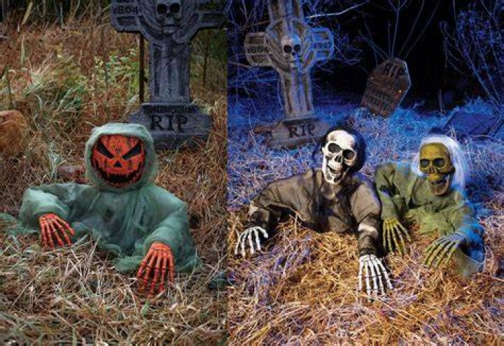Grave Halloween Review
