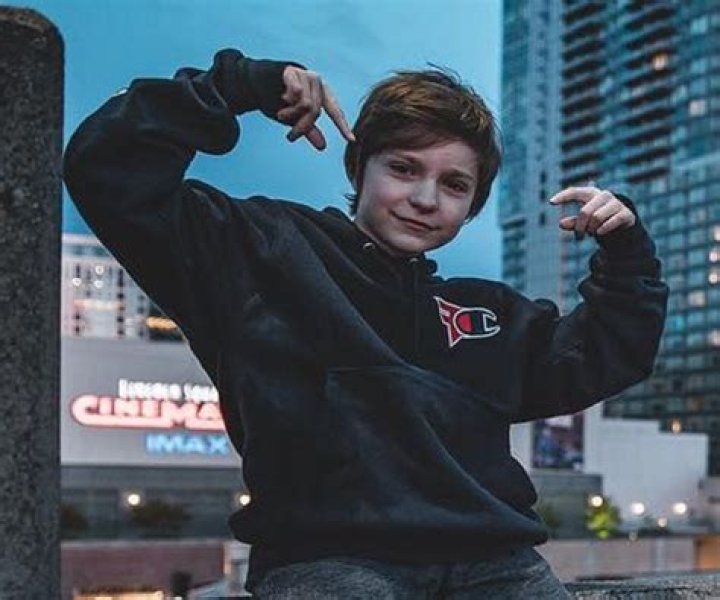 H1ghSky1 Biography