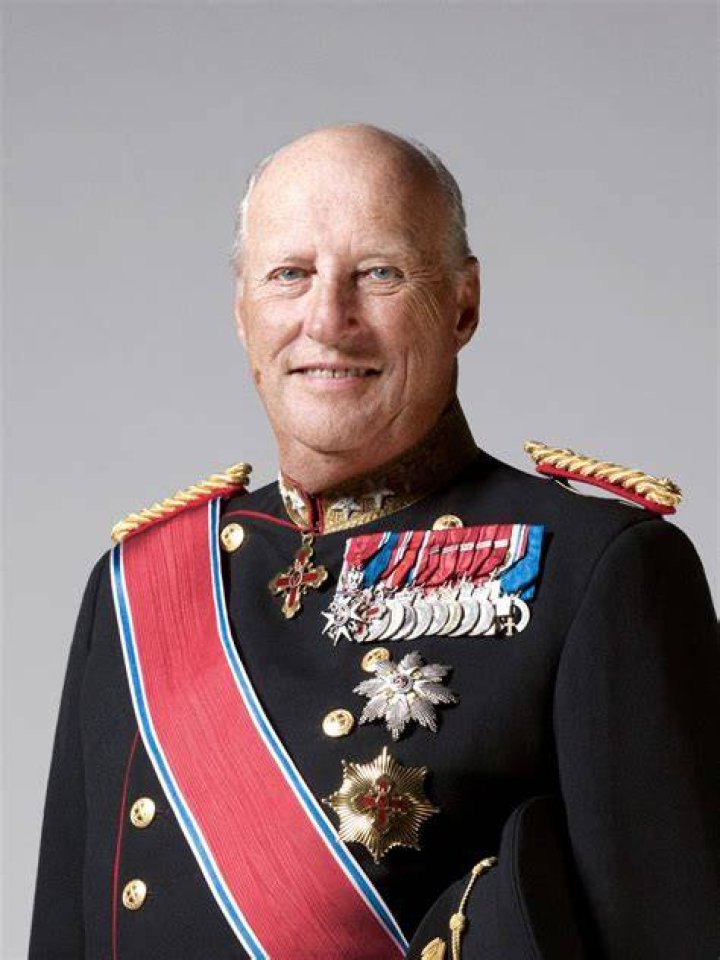 Harald V of Norway Biography