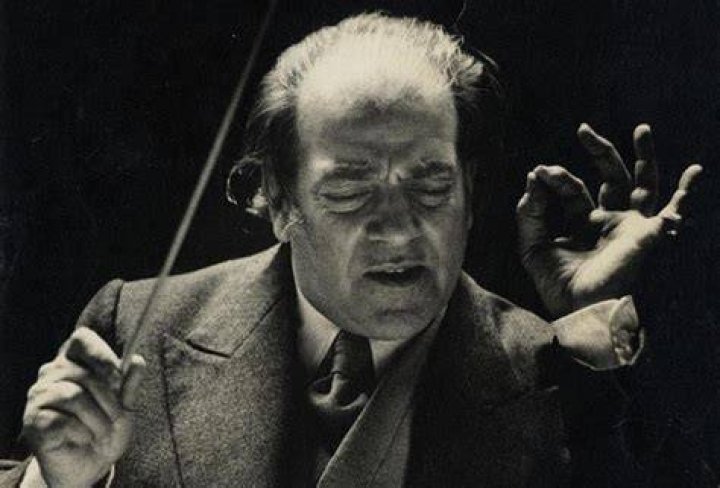Heitor Villa-Lobos Biography