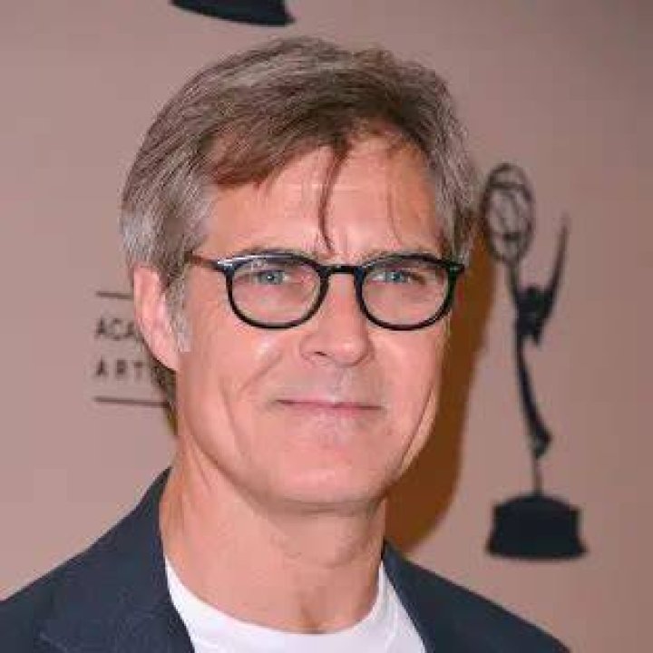 Henry Czerny Biography - Facts, Childhood, Family Life & Achievements