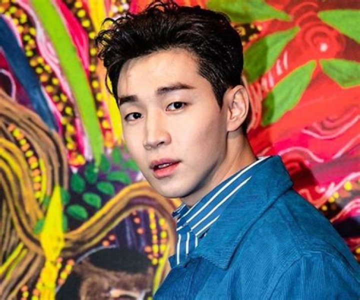 Henry Lau Biography - Facts, Childhood, Family Life & Achievements