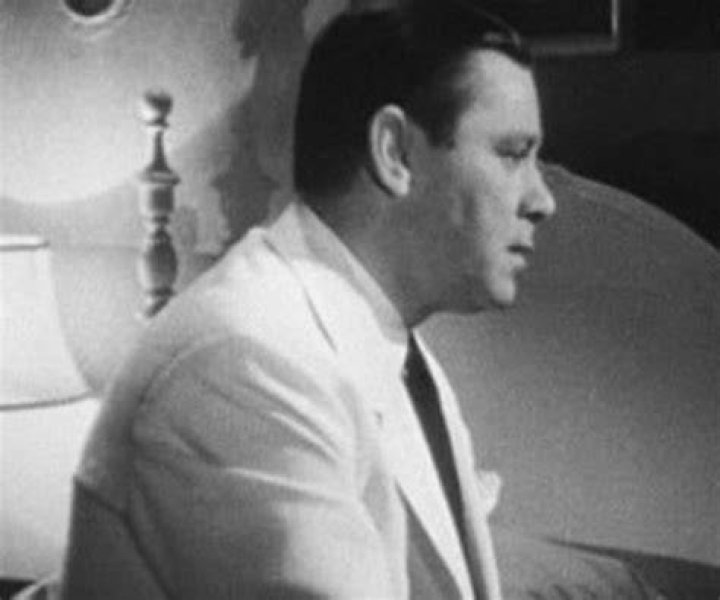 Herbert Marshall Biography - Facts, Childhood, Family Life & Achievements