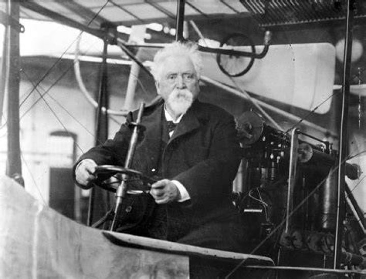 Hiram Maxim