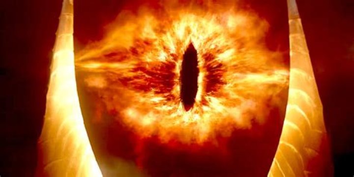 How did Sauron become an eye?
