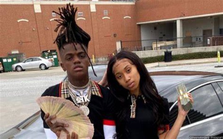 How old is JayDaYoungan girlfriend?