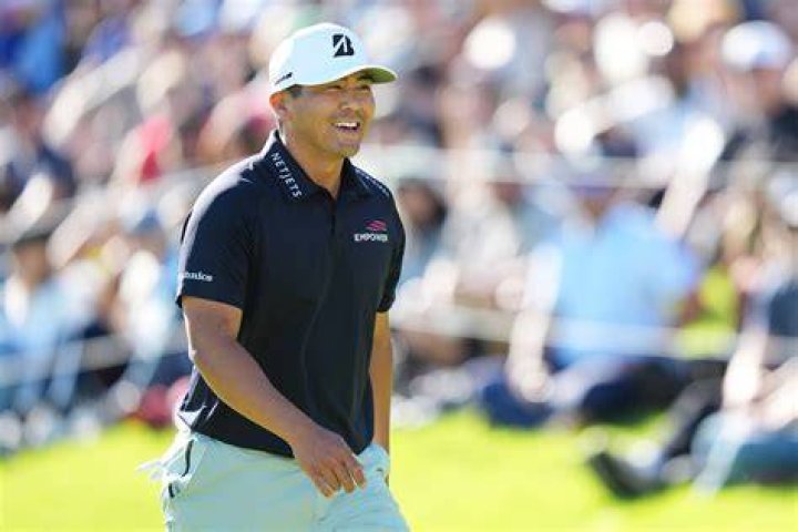 How tall is Kurt Kitayama? How much does Kurt Kitayama weigh?