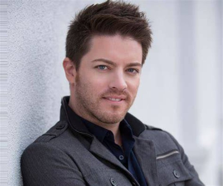 J.D. Scott - Bio, Facts, Family Life of Canadian Actor