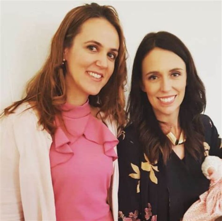 Jacinda Ardern siblings: Meet sister Louise Ardern