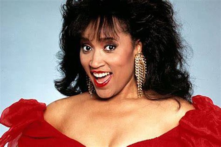 Jack&eacute;e Harry Biography