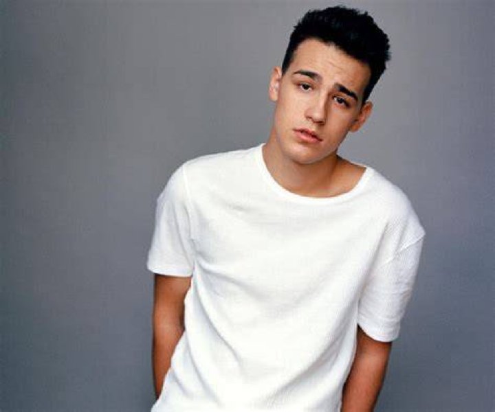 Jacob Whitesides - Bio, Facts, Family Life of Singer
