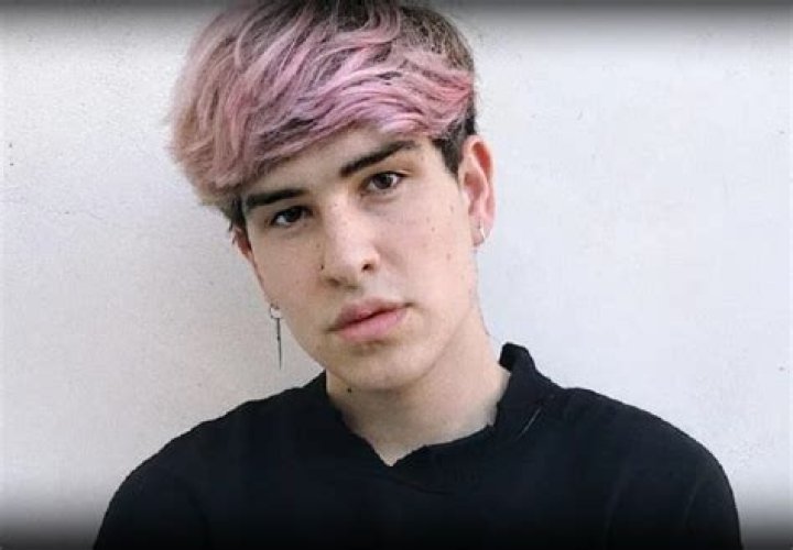 Jake Webber’s net worth, age, birthday, height, and more