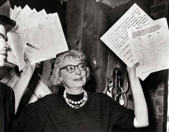 jane-jacobs-25091.jpg