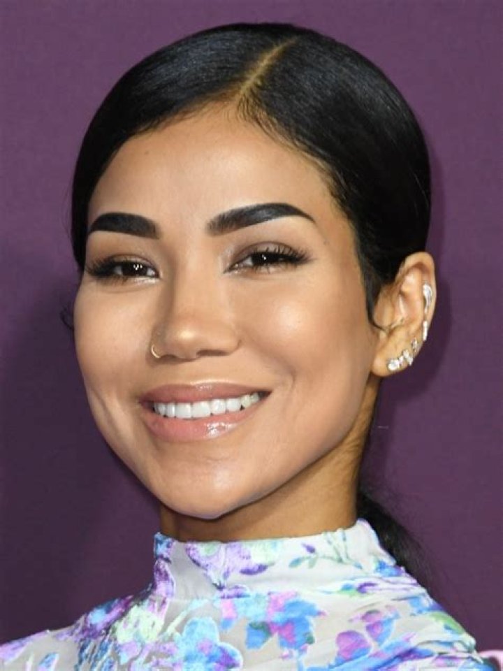 Jhen&eacute; Aiko