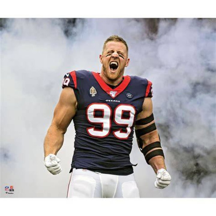 jj-watt-141823.jpg