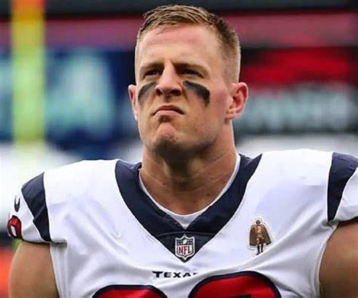 JJ Watt Biography - Facts, Childhood, Family Life & Achievements