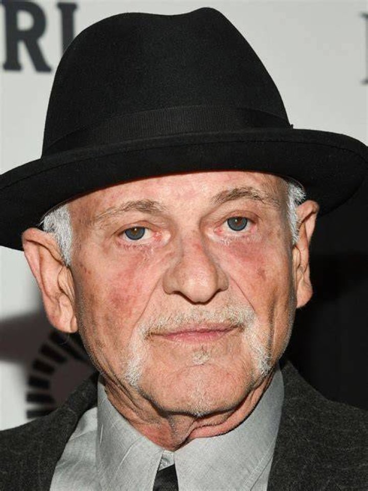 Joe Pesci Biography – Facts, Childhood, Family Life, Career