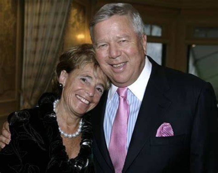 Jonathan Kraft parents: Robert Kraft, Myra Kraft