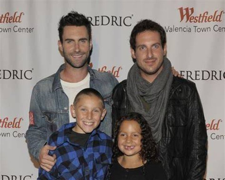 Julia Milne Levine, Michael Levine, Sam Levine and Liza Levine, meet Adam Levine siblings