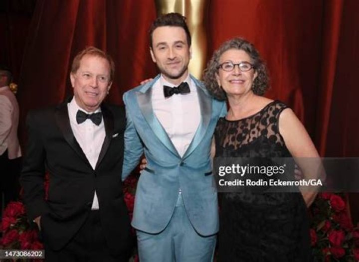 Justin Hurwitz parents: Ken Hurwitz, Gail Hurwitz