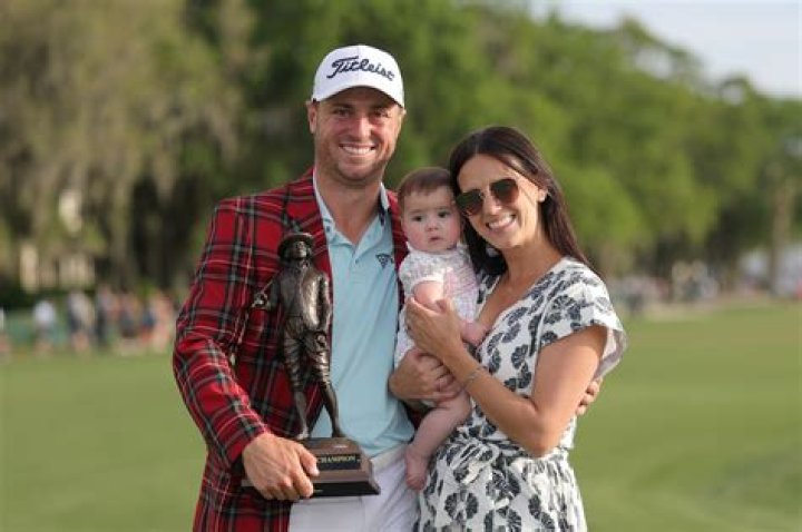 Justin Thomas family, wife, children, parents, siblings