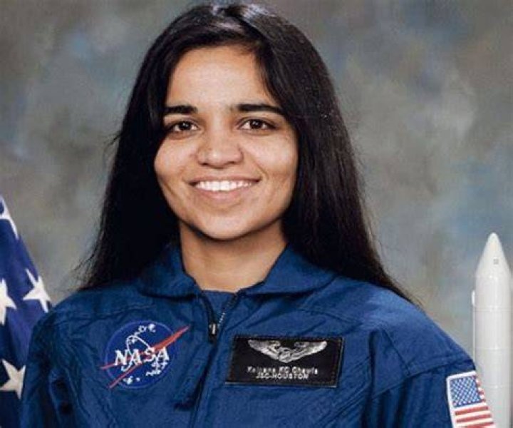 Kalpana Chawla Biography - Facts, Childhood, Family Life & Achievements