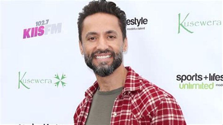 Kamar de los Reyes career earnings, salary and net worth