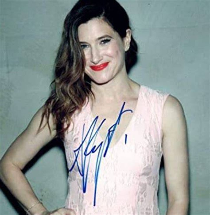 Kathryn Hahn career earnings, salary and net worth