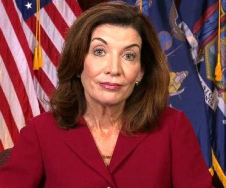 Kathy Hochul Biography – Facts, Childhood, Career, Family Life
