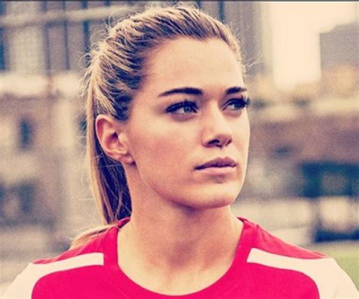 Kealia Ohai Biography