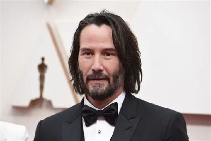 Keanu Reeves Biography