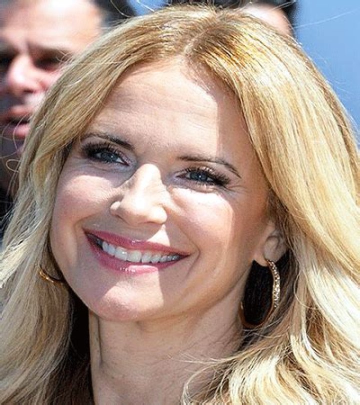 Kelly Preston Biography