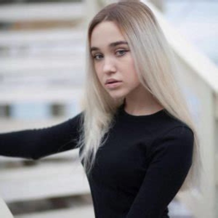 Kira Simurina Biography