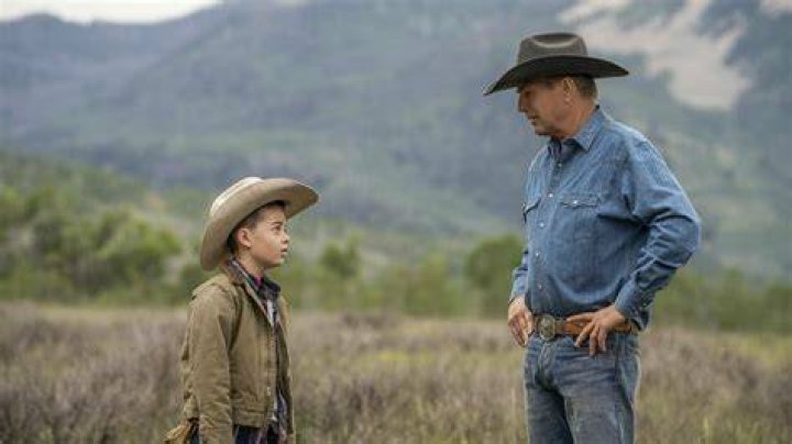 Latest ‘Yellowstone’ News: Tate Dutton gets a highlight reel while fans discuss an important season 2 bond