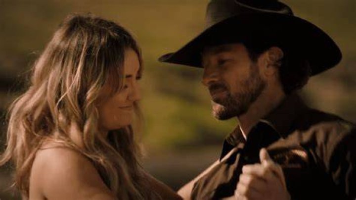 Latest ‘Yellowstone’ News: The Dutton family faces tragedy in a new teaser as Lainey Wilson and Ian Bohen gear up to answer your burning questions