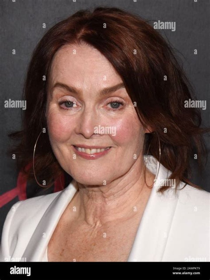 Laura Innes