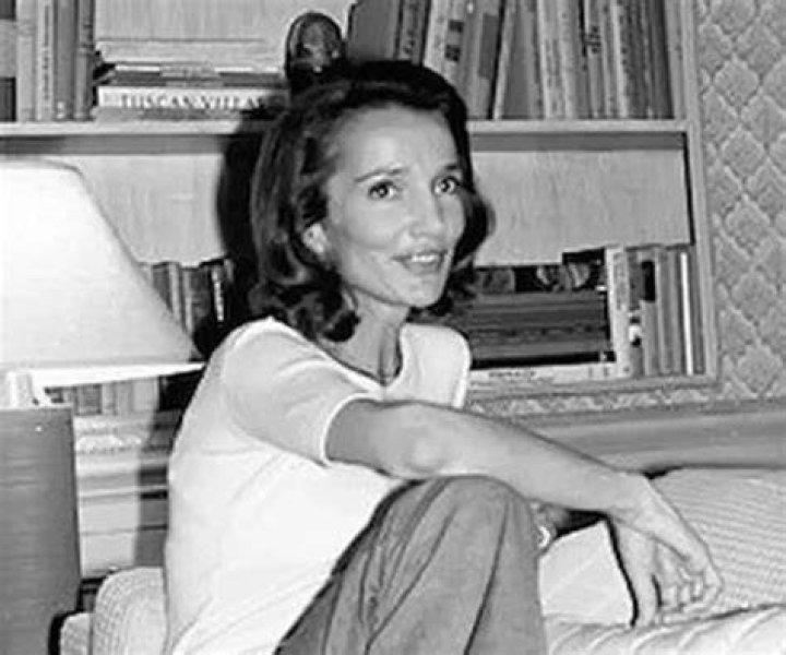 Lee Radziwill Biography
