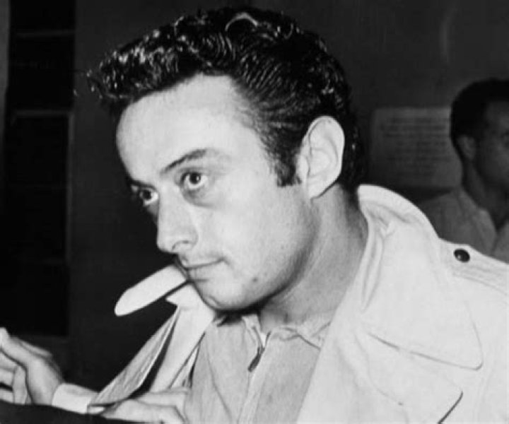 Lenny Bruce Biography - Facts, Childhood, Family Life & Achievements