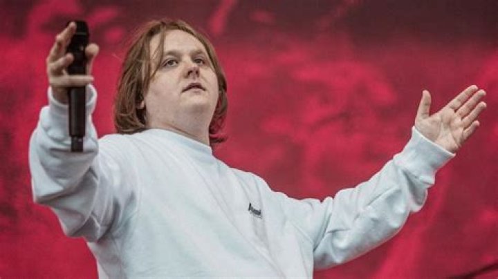 Lewis Capaldi kids: Does Lewis Capaldi have children?