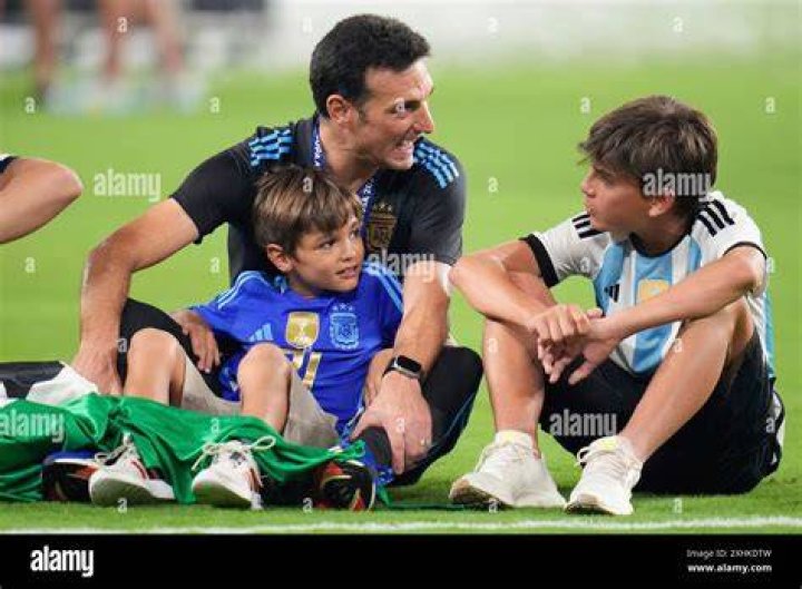 Lionel Scaloni children: Meet sons Ian Scaloni and Noah Scaloni