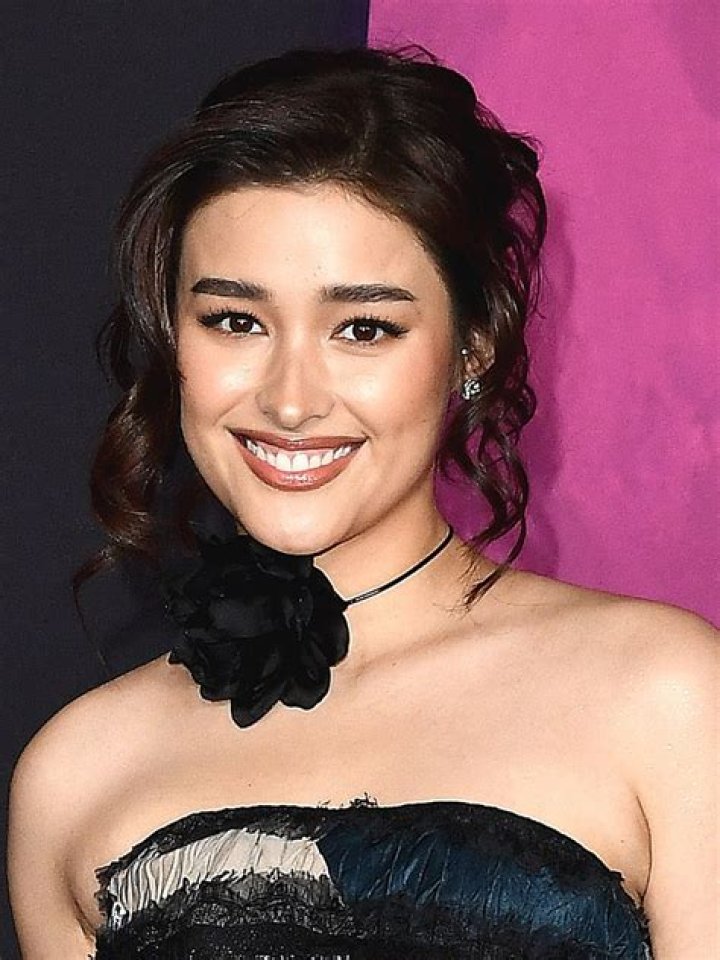 Liza Soberano Liza Soberano