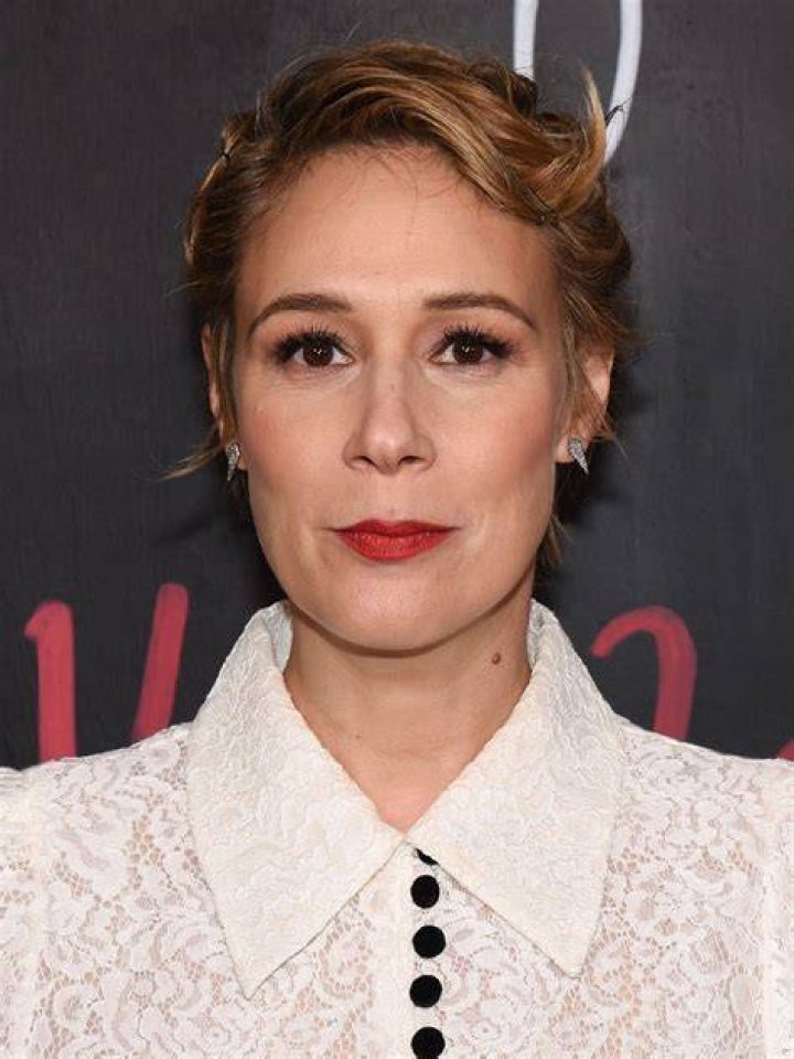 Liza Weil siblings: Meet her sister Samantha Weil