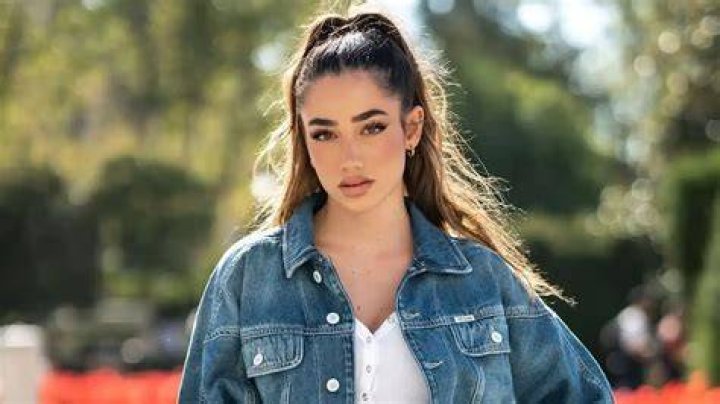 Lola Lolita Biography