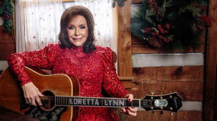 loretta-lynn-33042.jpg
