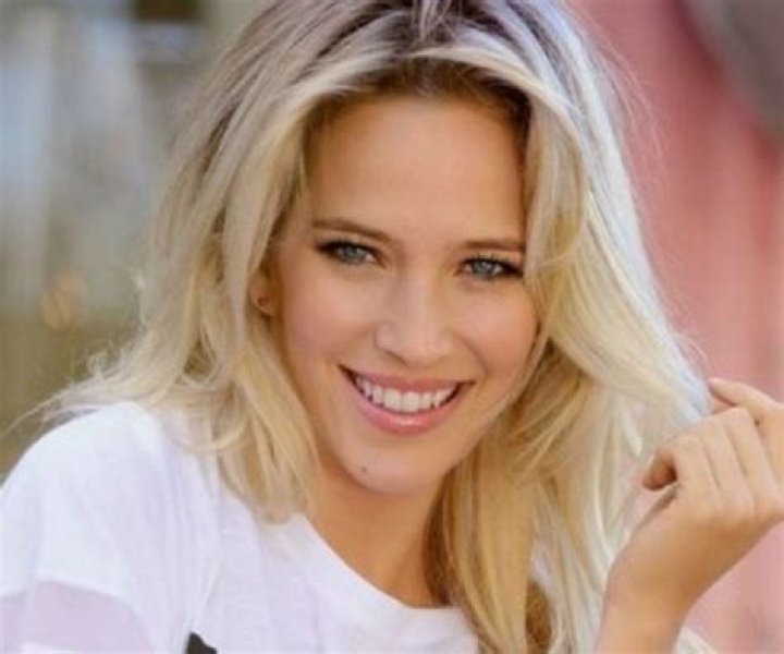 Luisana Lopilato Biography