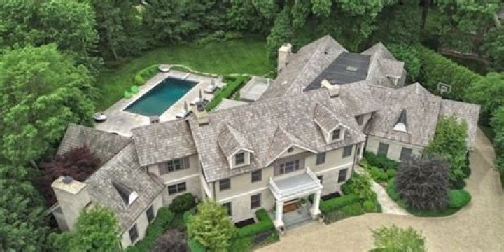 Luke Donald house: Where does Luke Donald live?