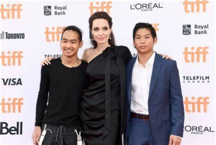 Maddox Jolie-Pitt Biography - Facts, Childhood, Family Life & Achievements